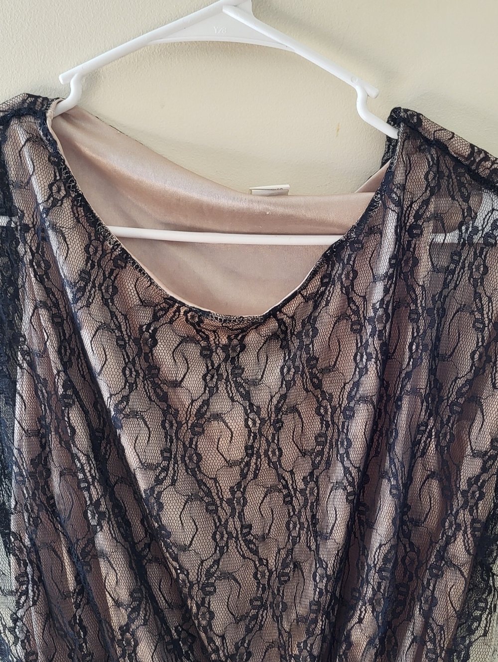 Toska Dress Size M - Picture 2 of 3